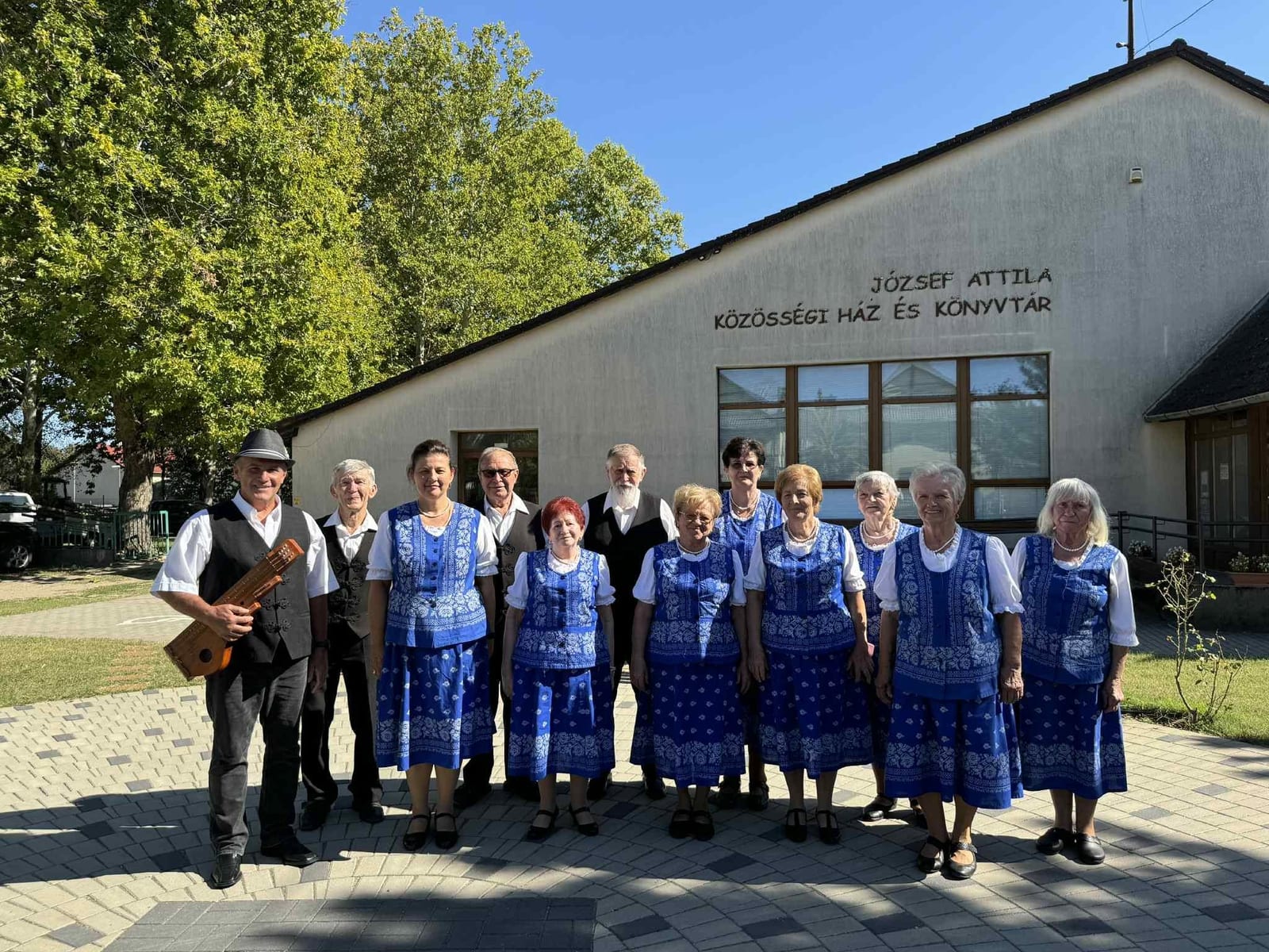 Bokréta Dalkör · Zsombó