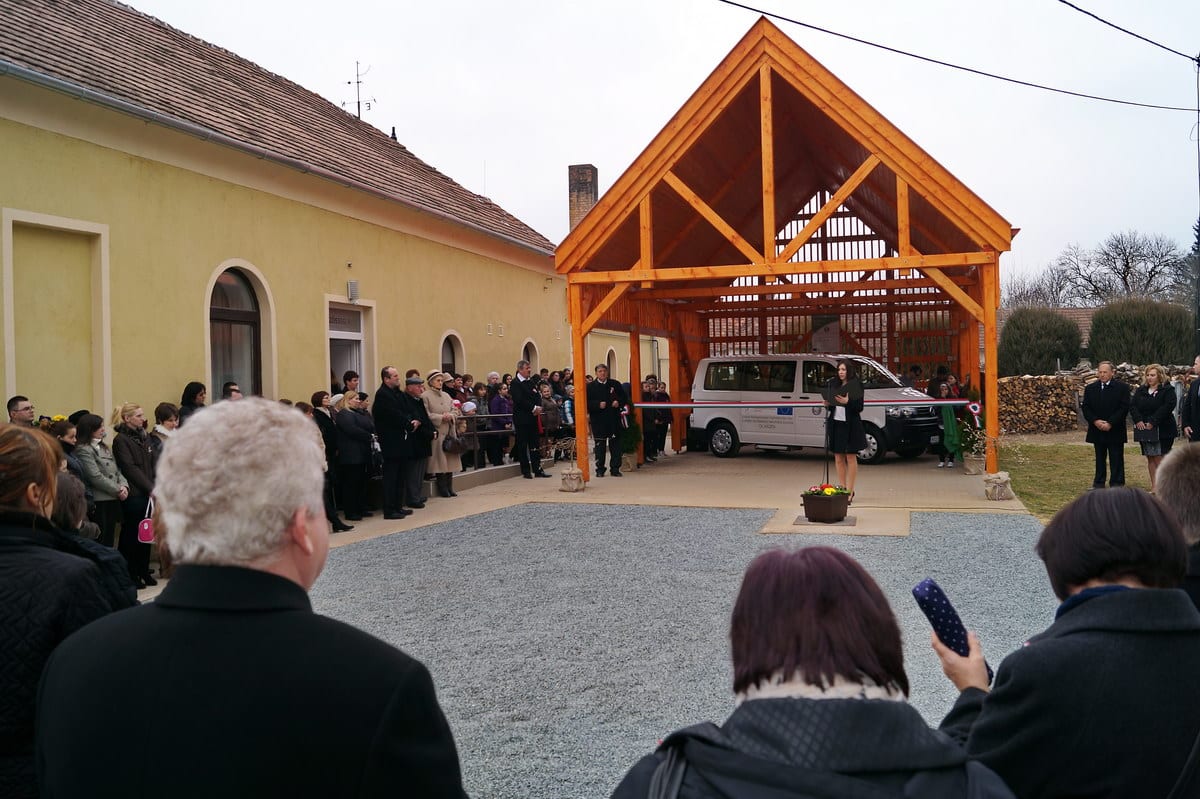 Mérföldkő a falu életében · Olaszfa