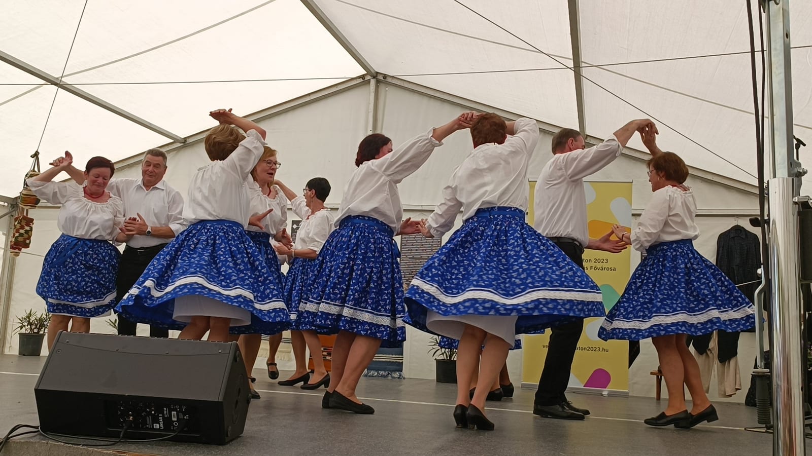 Őszikék Nyugdíjas Tánccsoport Olaszfalu · Olaszfalu