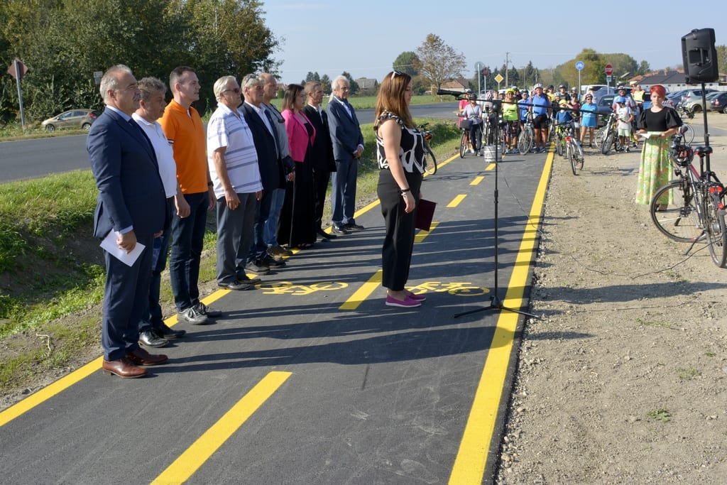 A közösségi kerékpározás új lehetősége · Öttevény