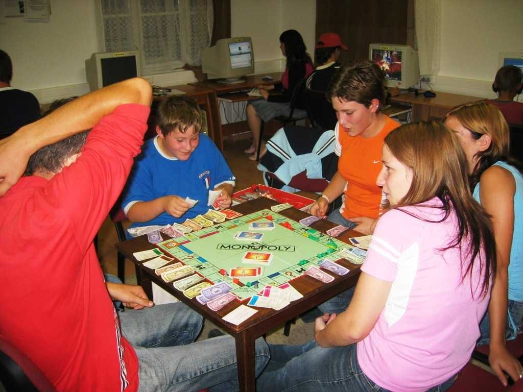 Zajlik az élet a teleházban (2006.) · Rábahídvég