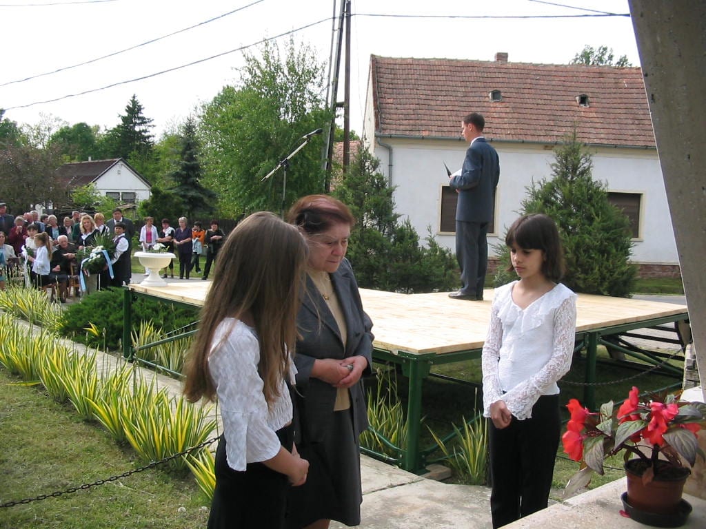 Csendes főhajtás – Holokauszt-megemlékezés Olaszfán · Olaszfa