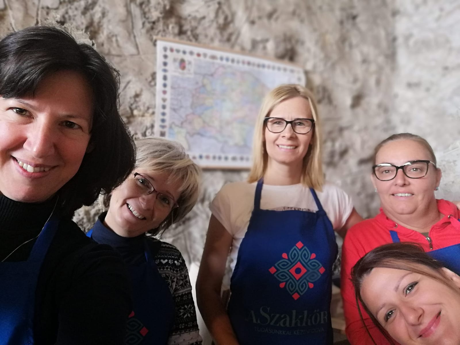 ASzakköri kiállítás · Vértesszőlős